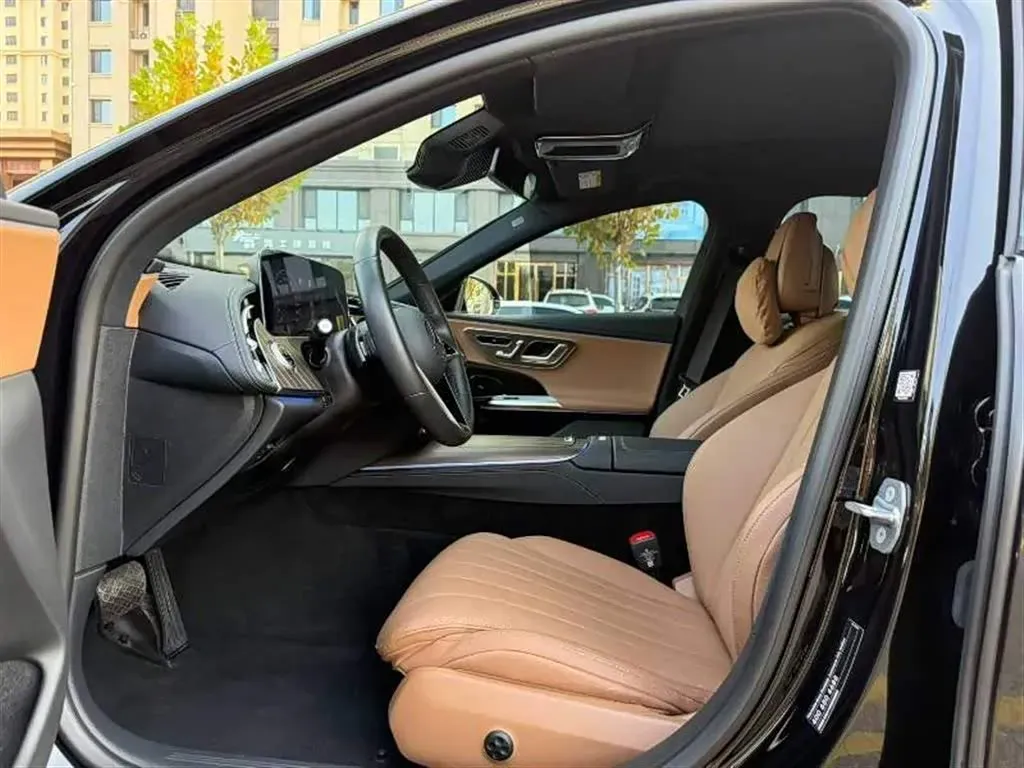 2024 Mercedes-Benz E Class 2.0T 258HP L4 9AT,autocango,china used car exporter,china ev exporter,chinese used car exporter,chinese used ev exporter