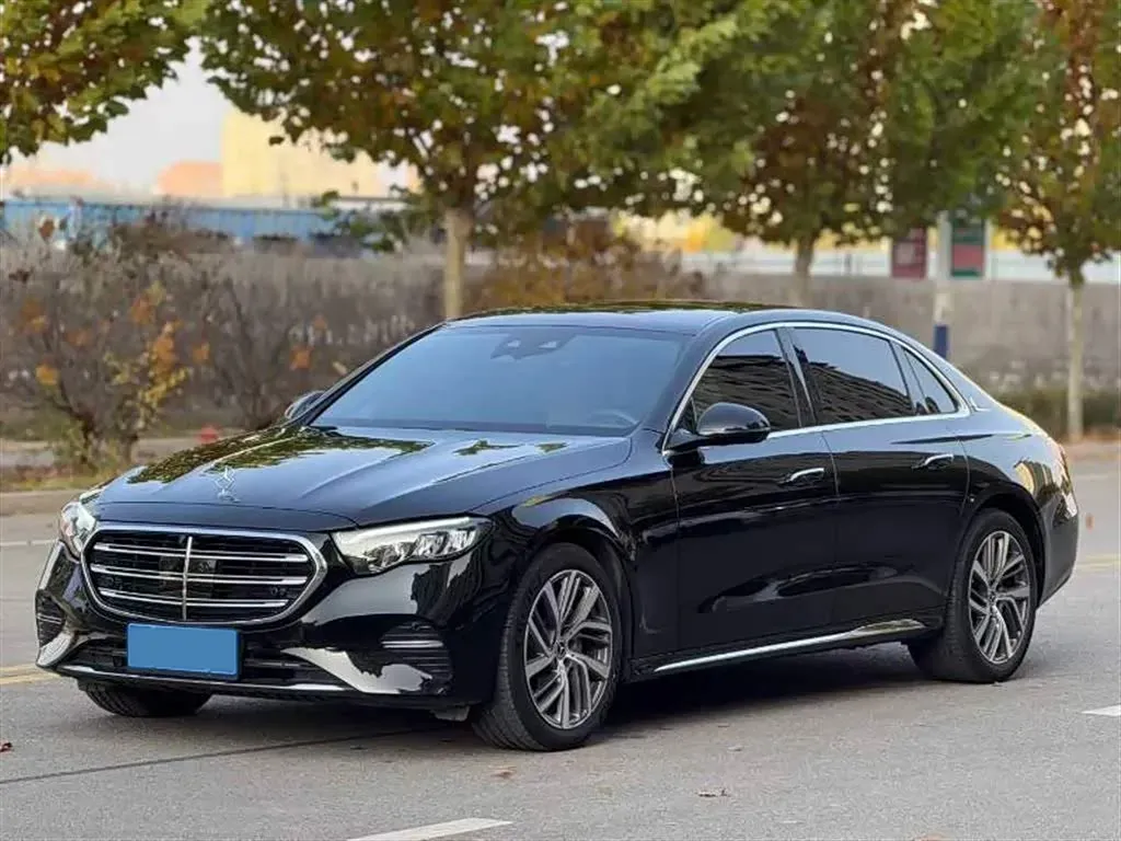 2024 Mercedes-Benz E Class 2.0T 258HP L4 9AT,autocango,china used car exporter,china ev exporter,chinese used car exporter,chinese used ev exporter