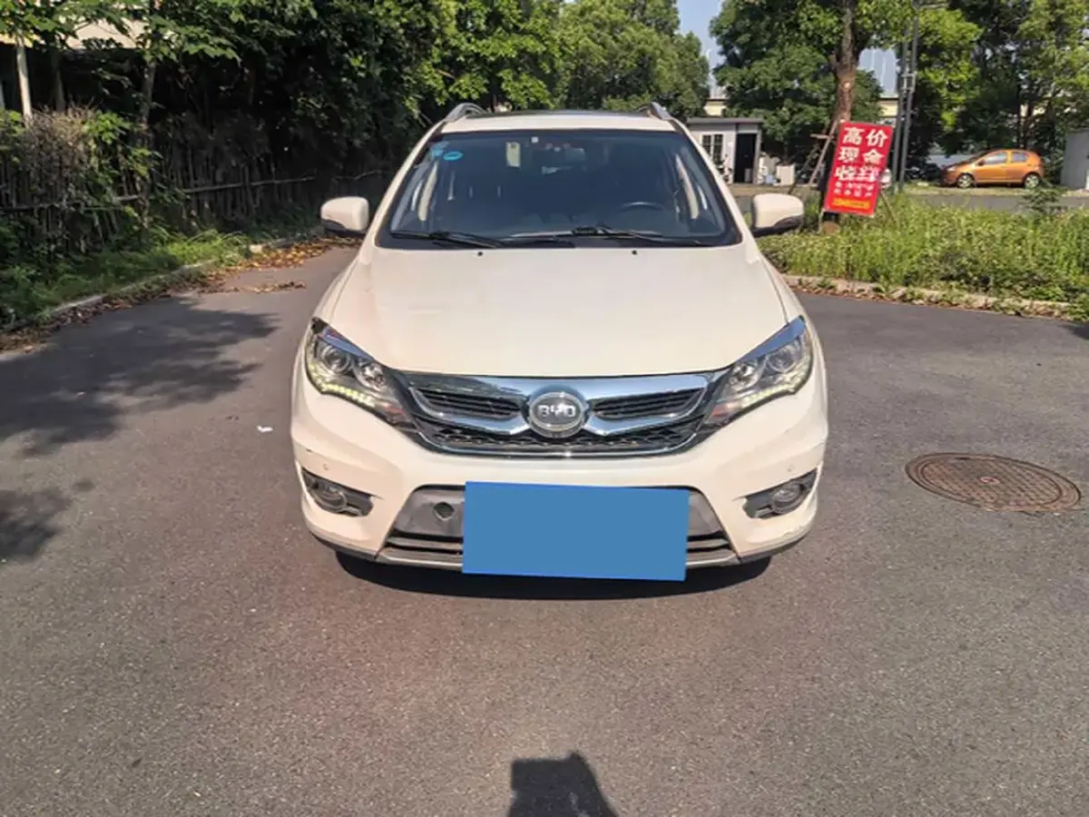 2015 BYD S7 2.0T 205HP L4 6DCT