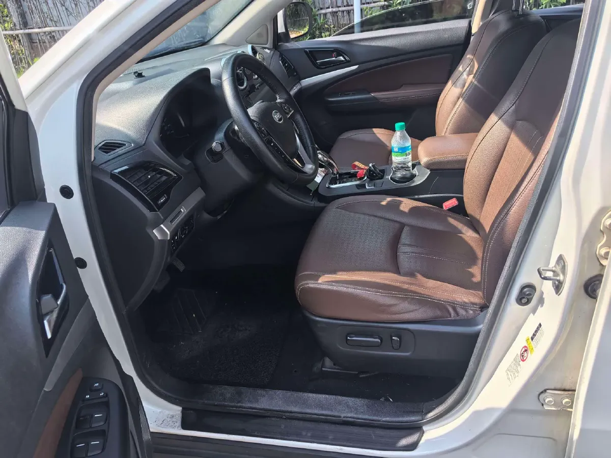 2015 BYD S7 2.0T 205HP L4 6DCT,autocango,china used car exporter,china ev exporter,chinese used car exporter,chinese used ev exporter