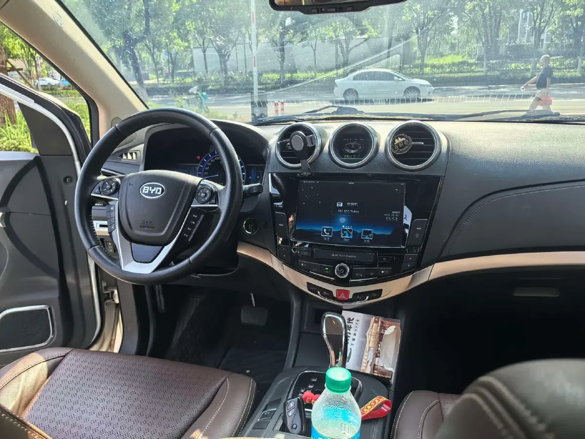 2015 BYD S7 2.0T 205HP L4 6DCT,autocango,china used car exporter,china ev exporter,chinese used car exporter,chinese used ev exporter