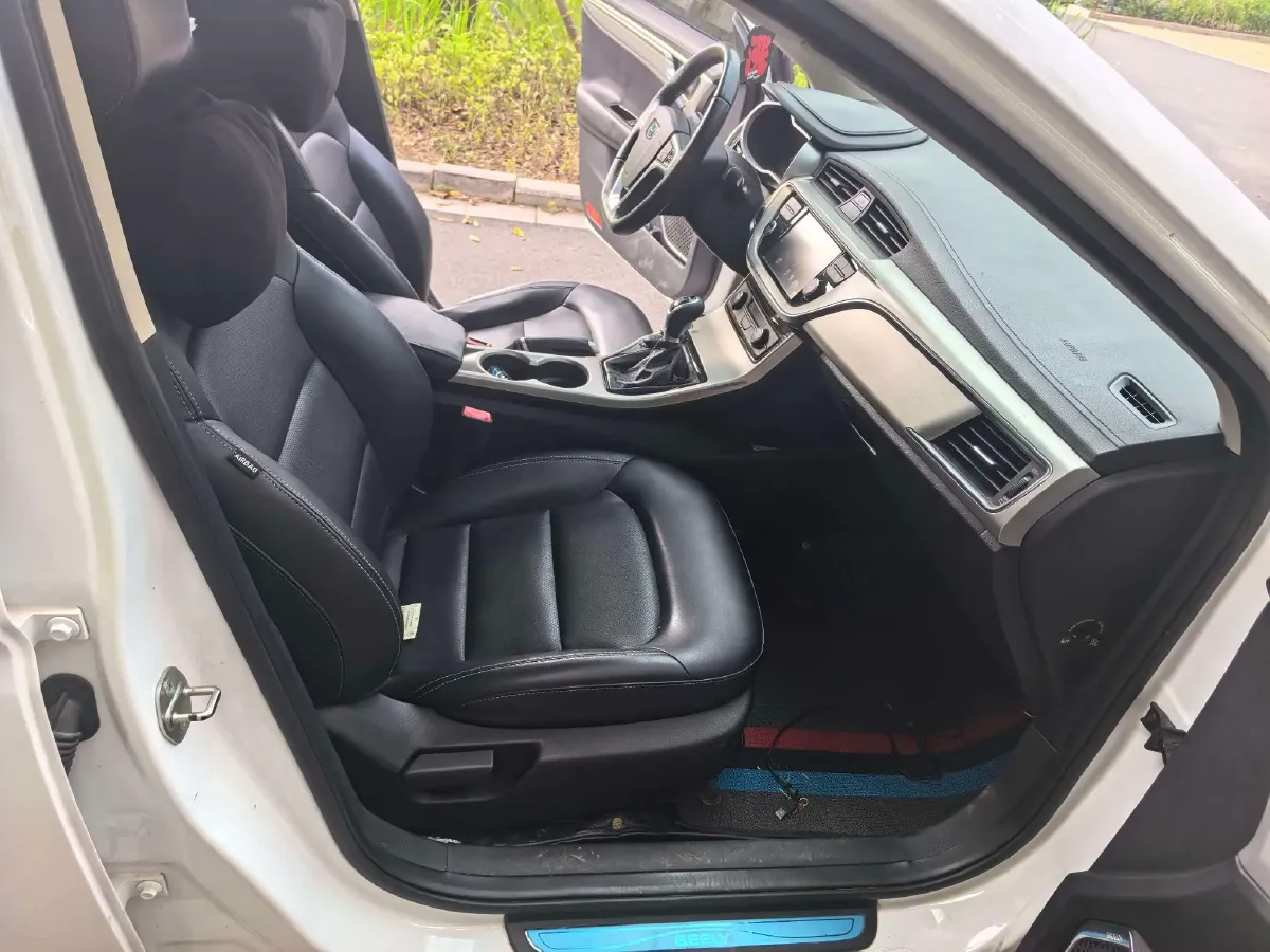 2017 Geely Emgrand GL 1.8L 133HP L4 6MT,autocango,china used car exporter,china ev exporter,chinese used car exporter,chinese used ev exporter