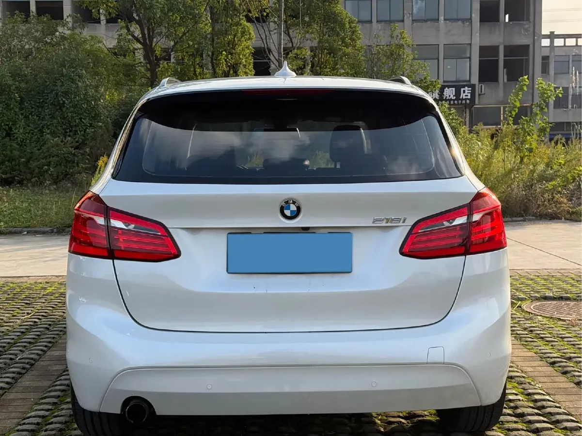2016 BMW 2 Series Wagon 1.5T 136HP L3 6AT,autocango,china used car exporter,china ev exporter,chinese used car exporter,chinese used ev exporter