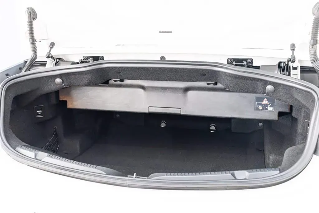 2021 Mercedes-Benz E Class 2.0T 197HP L4 9AT,autocango,china used car exporter,china ev exporter,chinese used car exporter,chinese used ev exporter