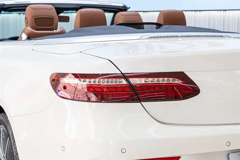 2021 Mercedes-Benz E Class 2.0T 197HP L4 9AT,autocango,china used car exporter,china ev exporter,chinese used car exporter,chinese used ev exporter