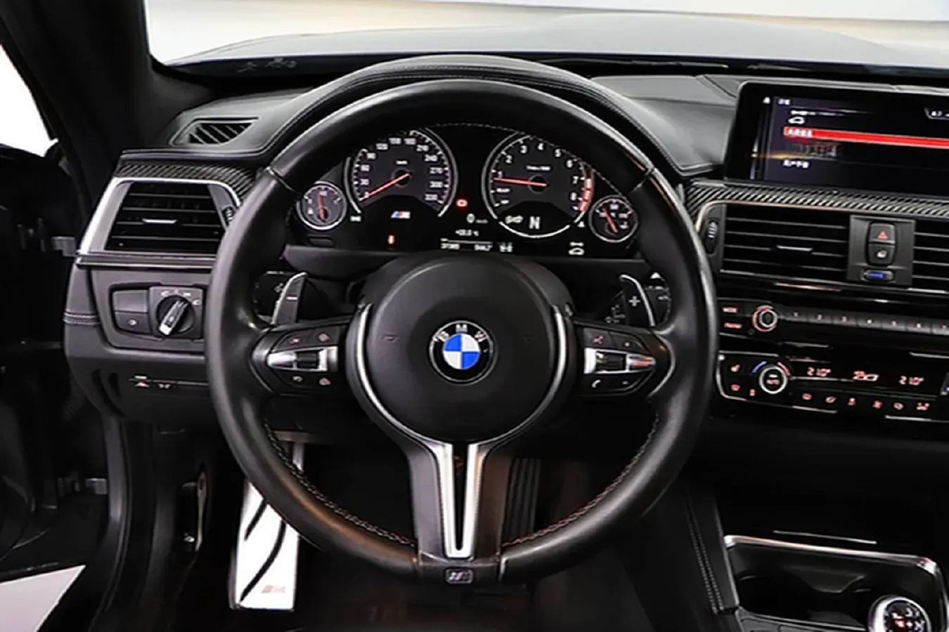 2018 BMW M4 3.0T 450HP L6 7DCT,autocango,china used car exporter,china ev exporter,chinese used car exporter,chinese used ev exporter