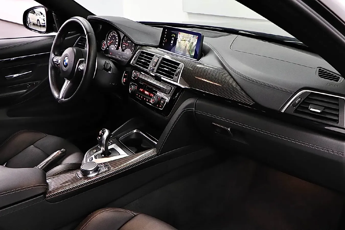 2018 BMW M4 3.0T 450HP L6 7DCT,autocango,china used car exporter,china ev exporter,chinese used car exporter,chinese used ev exporter