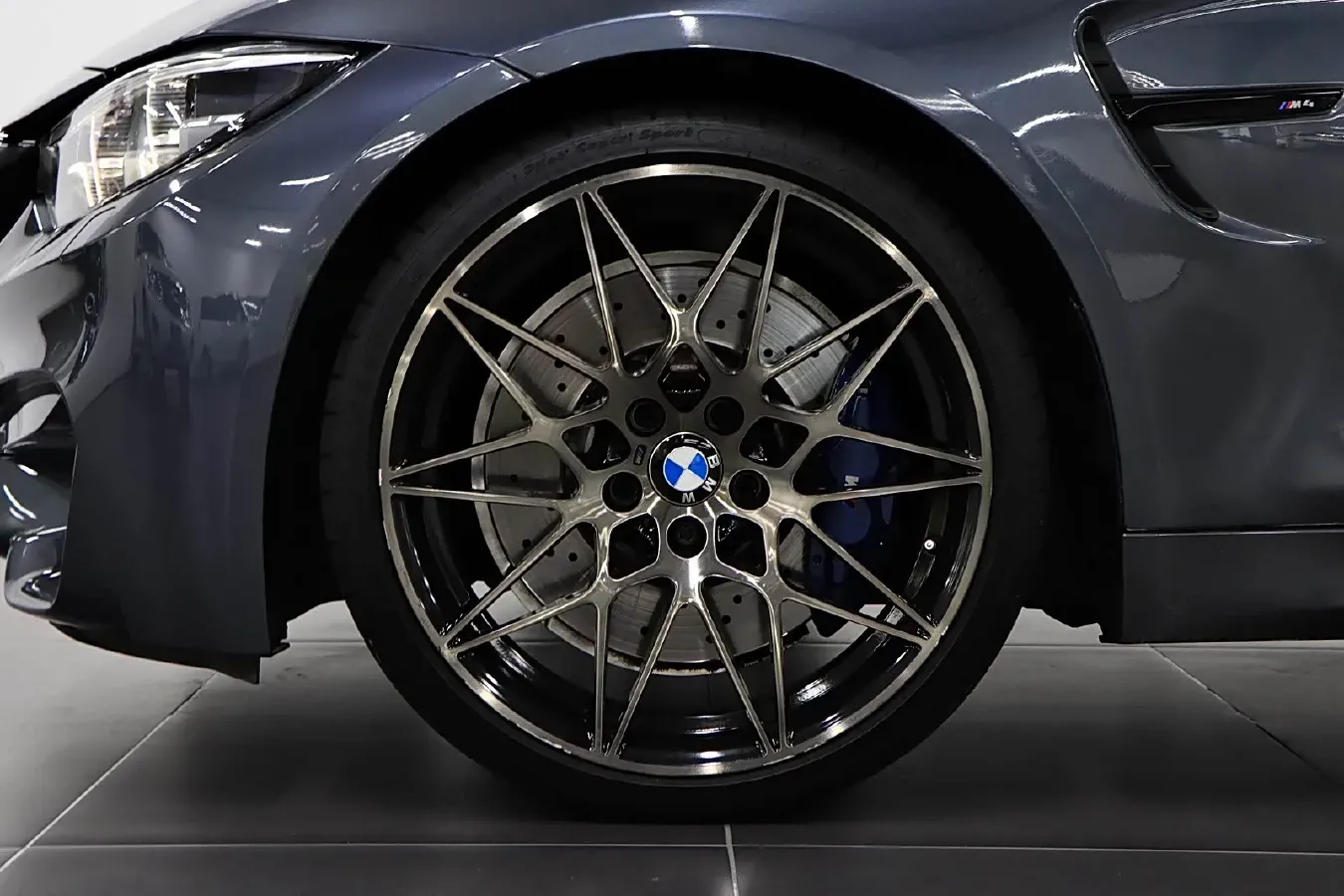 2018 BMW M4 3.0T 450HP L6 7DCT,autocango,china used car exporter,china ev exporter,chinese used car exporter,chinese used ev exporter