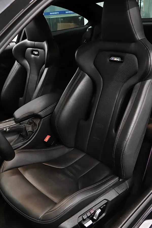 2018 BMW M4 3.0T 450HP L6 7DCT,autocango,china used car exporter,china ev exporter,chinese used car exporter,chinese used ev exporter