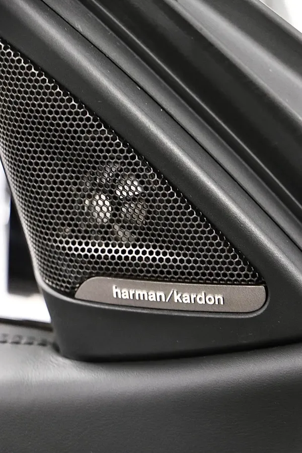 2018 BMW M4 3.0T 450HP L6 7DCT,autocango,china used car exporter,china ev exporter,chinese used car exporter,chinese used ev exporter