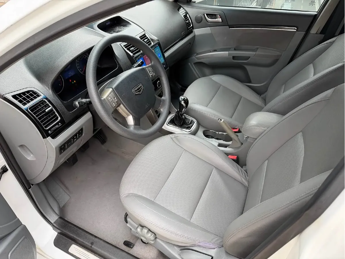 2013 Geely Emgrand Classic 1.5L 109HP L4 5MT,autocango,china used car exporter,china ev exporter,chinese used car exporter,chinese used ev exporter