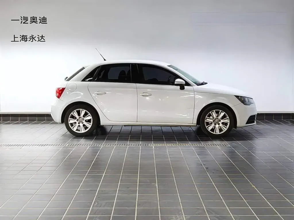2014 Audi A1 1.4T 122HP L4 7DCT,autocango,china used car exporter,china ev exporter,chinese used car exporter,chinese used ev exporter