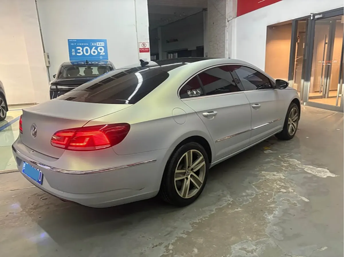 2013 Volkswagen CC 2.0T 200HP L4 6DCT,autocango,china used car exporter,china ev exporter,chinese used car exporter,chinese used ev exporter