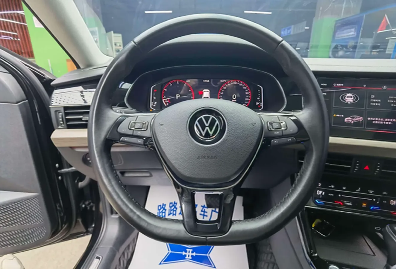 2020 Volkswagen Passat 2.0T 186HP L4 7DCT,autocango,china used car exporter,china ev exporter,chinese used car exporter,chinese used ev exporter