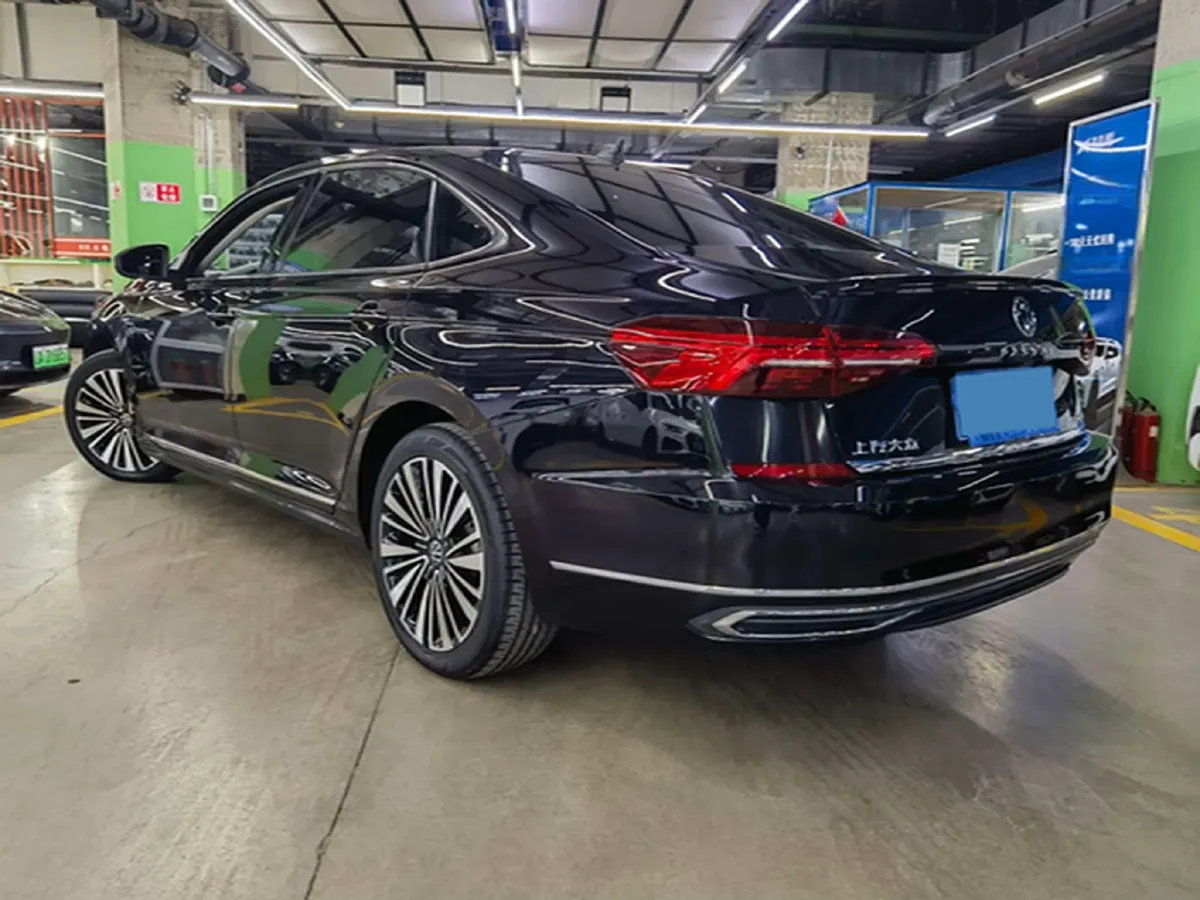 2020 Volkswagen Passat 2.0T 186HP L4 7DCT,autocango,china used car exporter,china ev exporter,chinese used car exporter,chinese used ev exporter