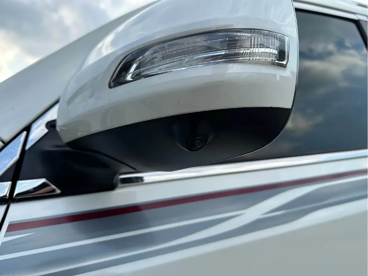 2016 Toyota Land Cruiser 4.0L 275HP V6 5AT,autocango,china used car exporter,china ev exporter,chinese used car exporter,chinese used ev exporter