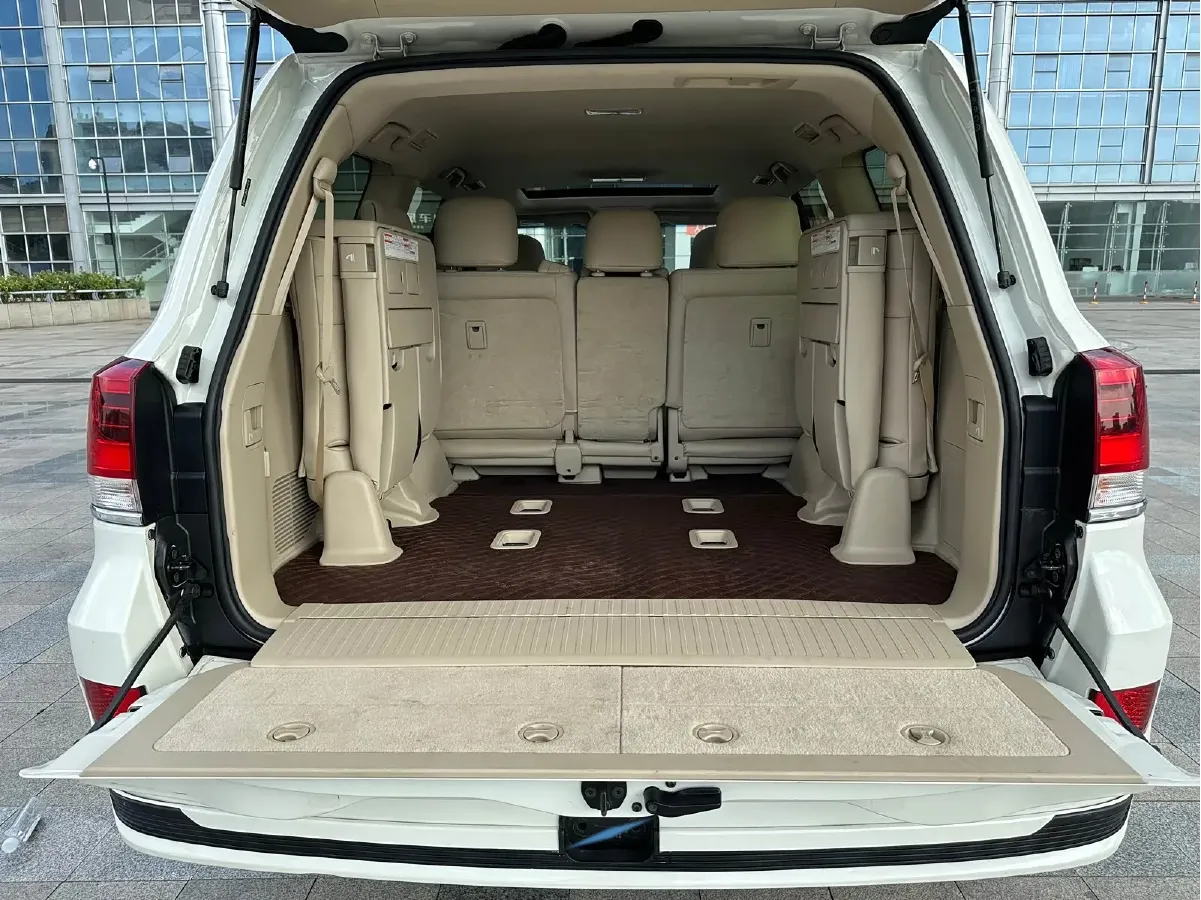 2016 Toyota Land Cruiser 4.0L 275HP V6 5AT,autocango,china used car exporter,china ev exporter,chinese used car exporter,chinese used ev exporter