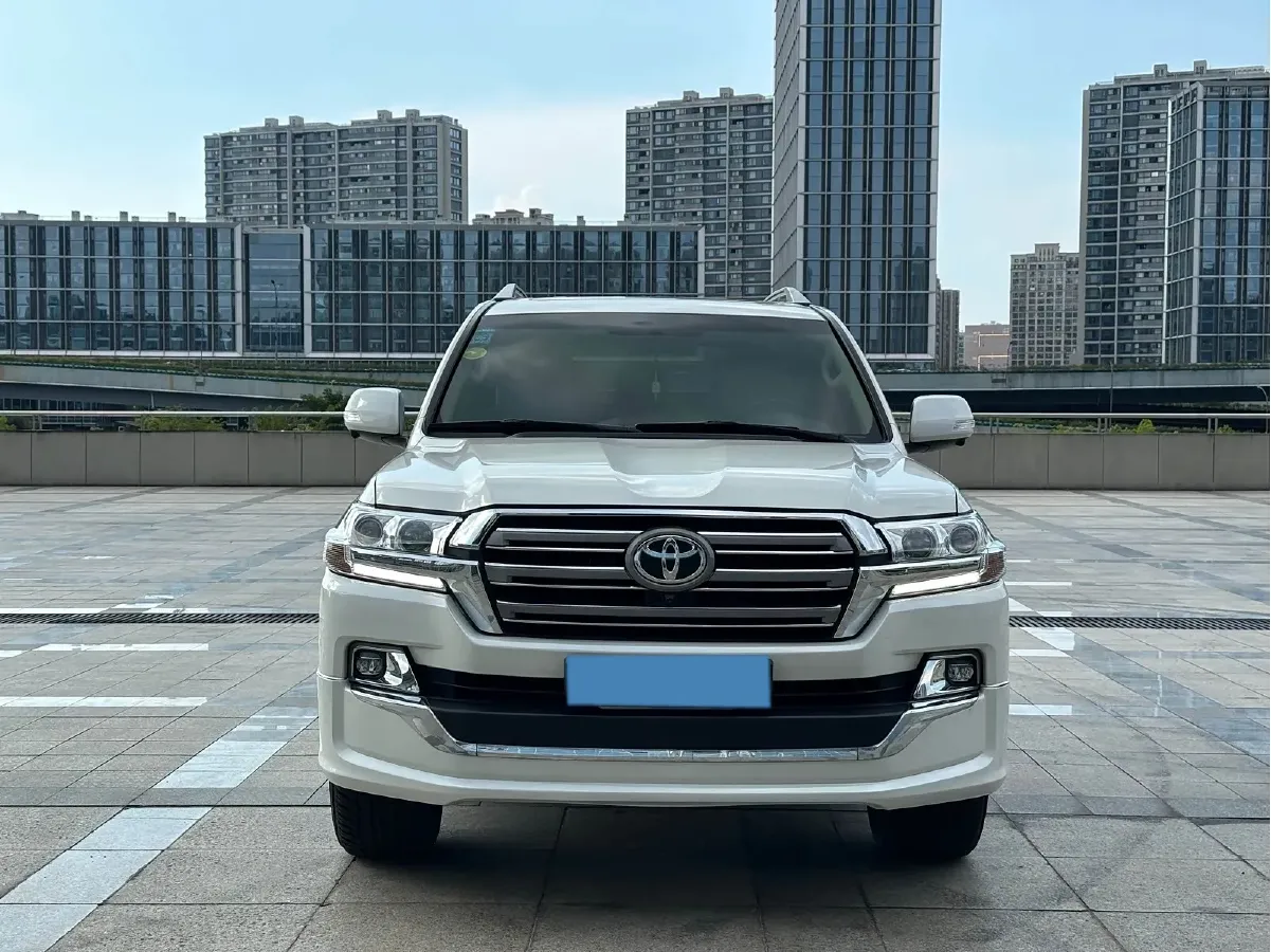 2016 Toyota Land Cruiser 4.0L 275HP V6 5AT,autocango,china used car exporter,china ev exporter,chinese used car exporter,chinese used ev exporter