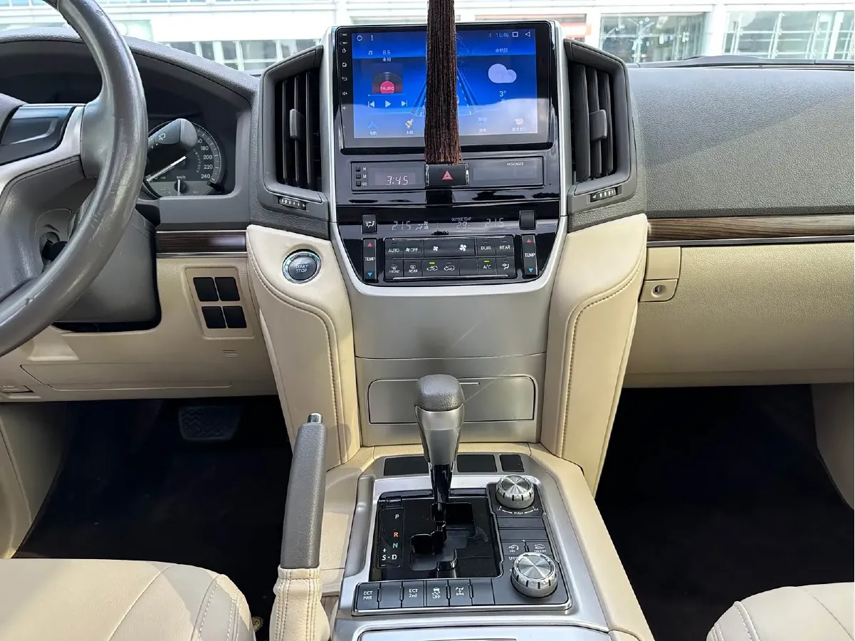 2016 Toyota Land Cruiser 4.0L 275HP V6 5AT,autocango,china used car exporter,china ev exporter,chinese used car exporter,chinese used ev exporter