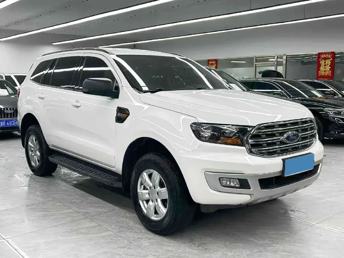 2020 Ford Everest 2.3T 275HP L4 10AT,autocango,china used car exporter,china ev exporter,chinese used car exporter,chinese used ev exporter