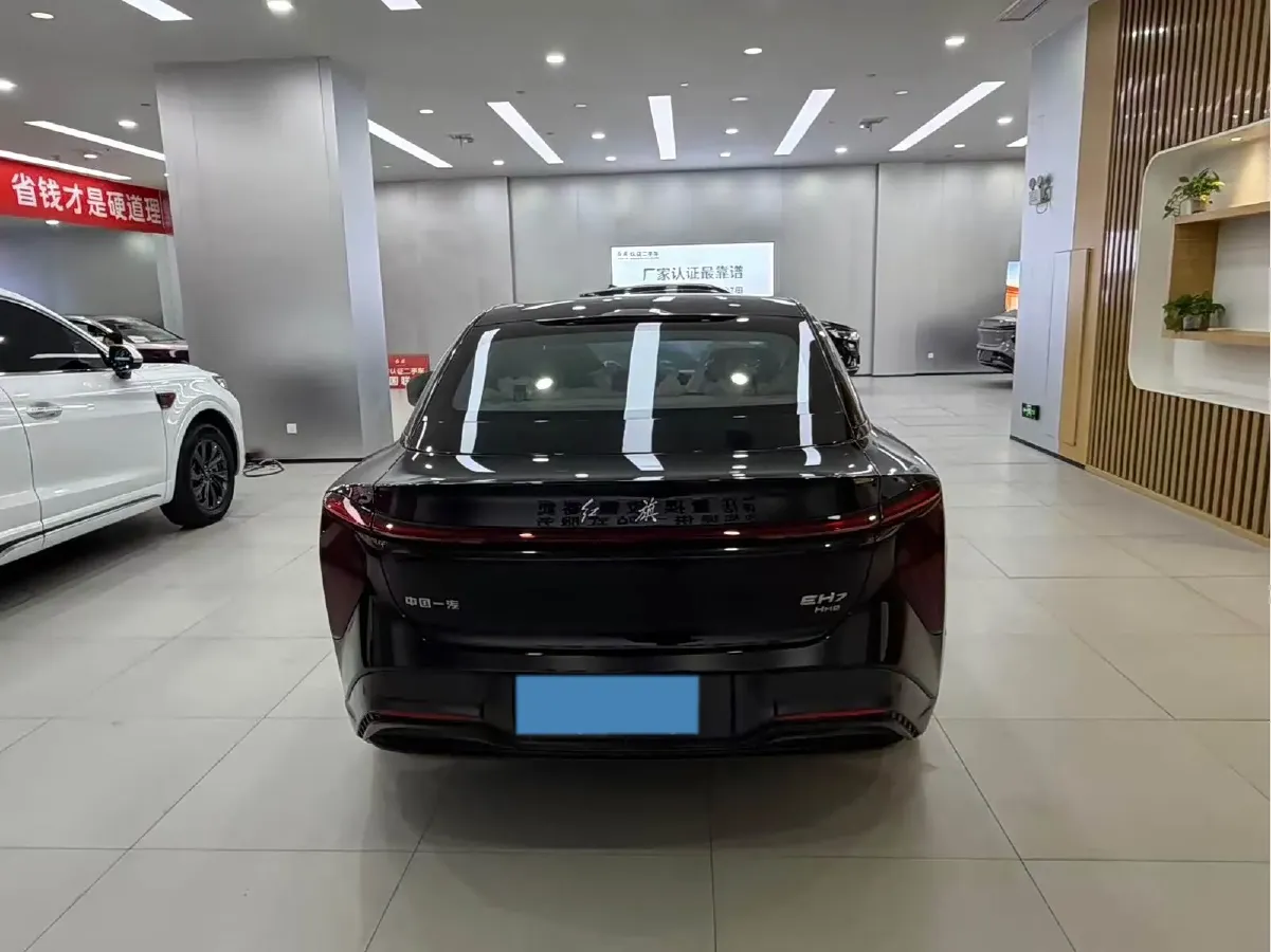 2024 HongQi EH7 BEV 85KWH,autocango,china used car exporter,china ev exporter,chinese used car exporter,chinese used ev exporter