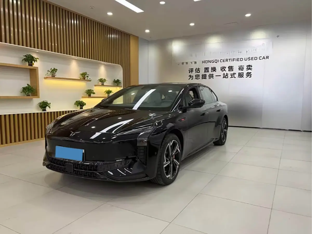 2024 HongQi EH7 BEV 85KWH