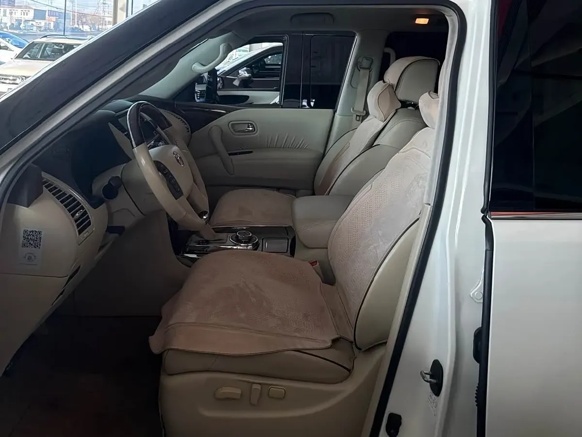 2017 Nissan Patrol 5.6L 398HP V8 7AT,autocango,china used car exporter,china ev exporter,chinese used car exporter,chinese used ev exporter