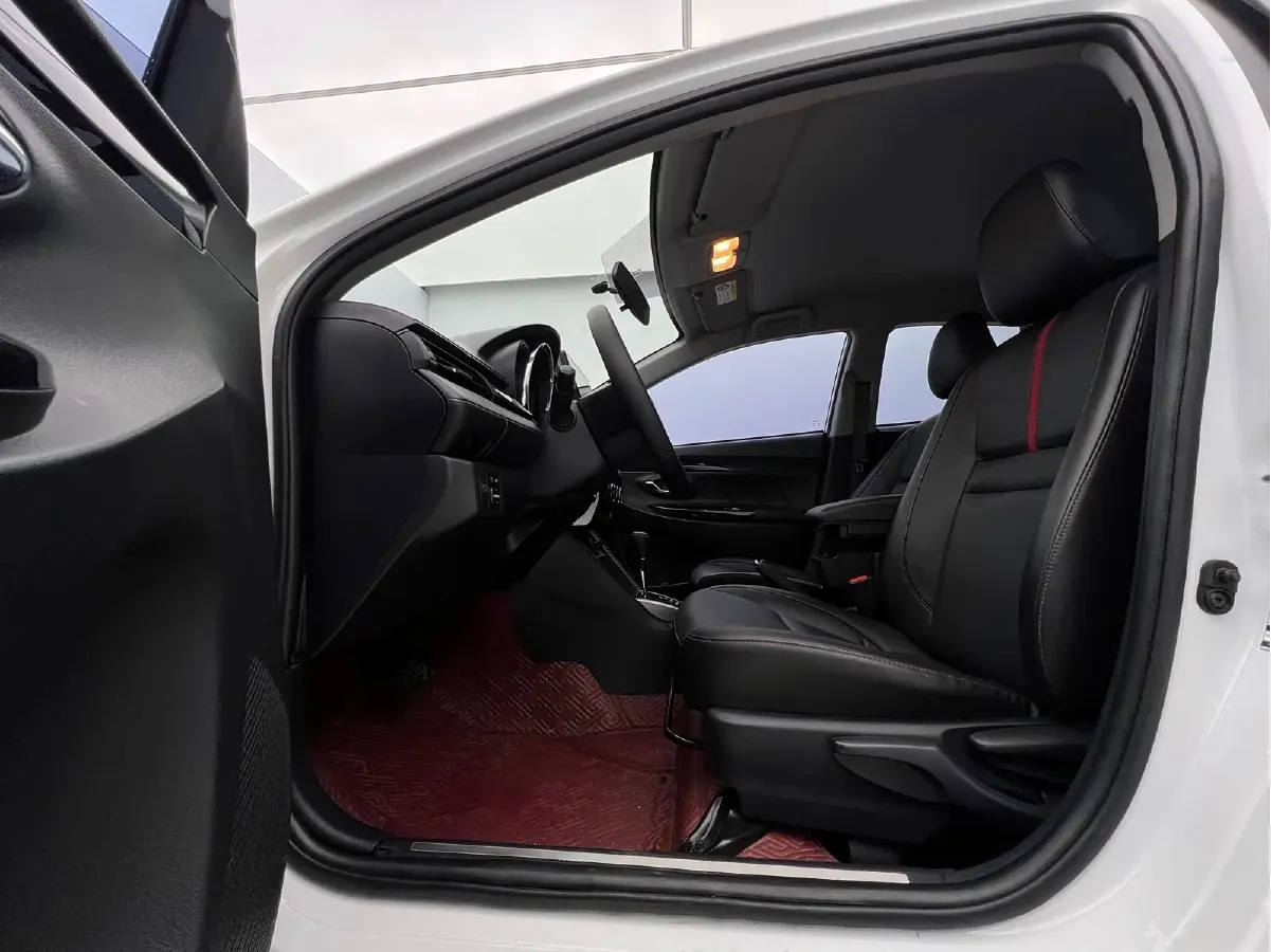 2022 Toyota Yaris L 1.5L 112HP L4 CVT,autocango,china used car exporter,china ev exporter,chinese used car exporter,chinese used ev exporter