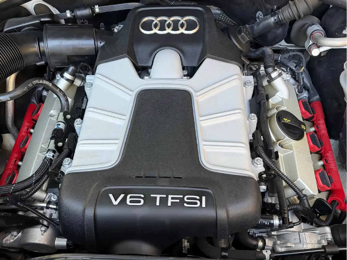 2014 Audi SQ5 3.0T 354HP V6 8AT,autocango,china used car exporter,china ev exporter,chinese used car exporter,chinese used ev exporter