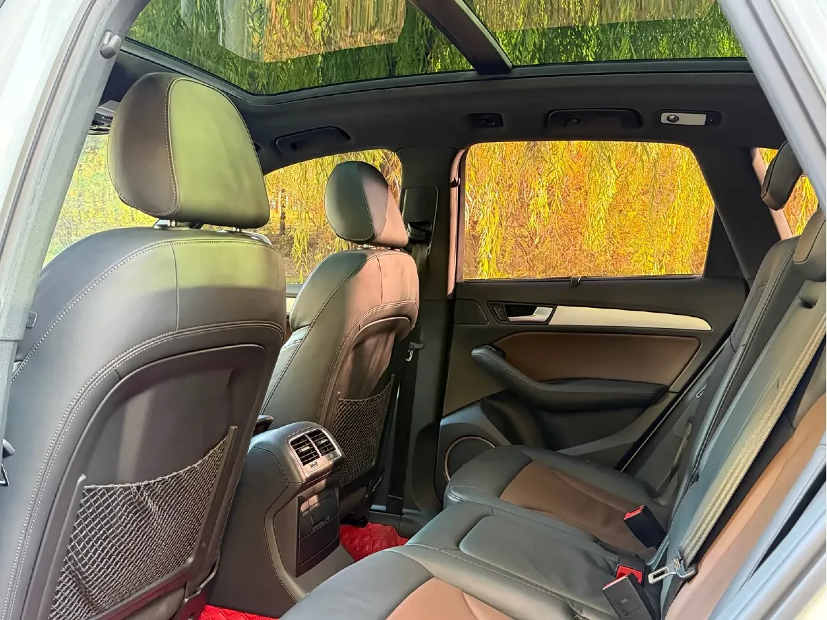 2014 Audi SQ5 3.0T 354HP V6 8AT,autocango,china used car exporter,china ev exporter,chinese used car exporter,chinese used ev exporter