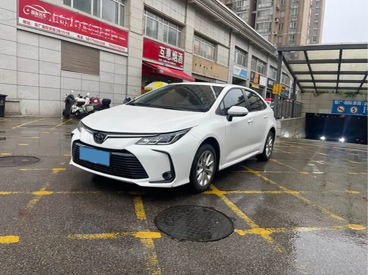 2021 Toyota Corolla 1.2T 116HP L4 CVT