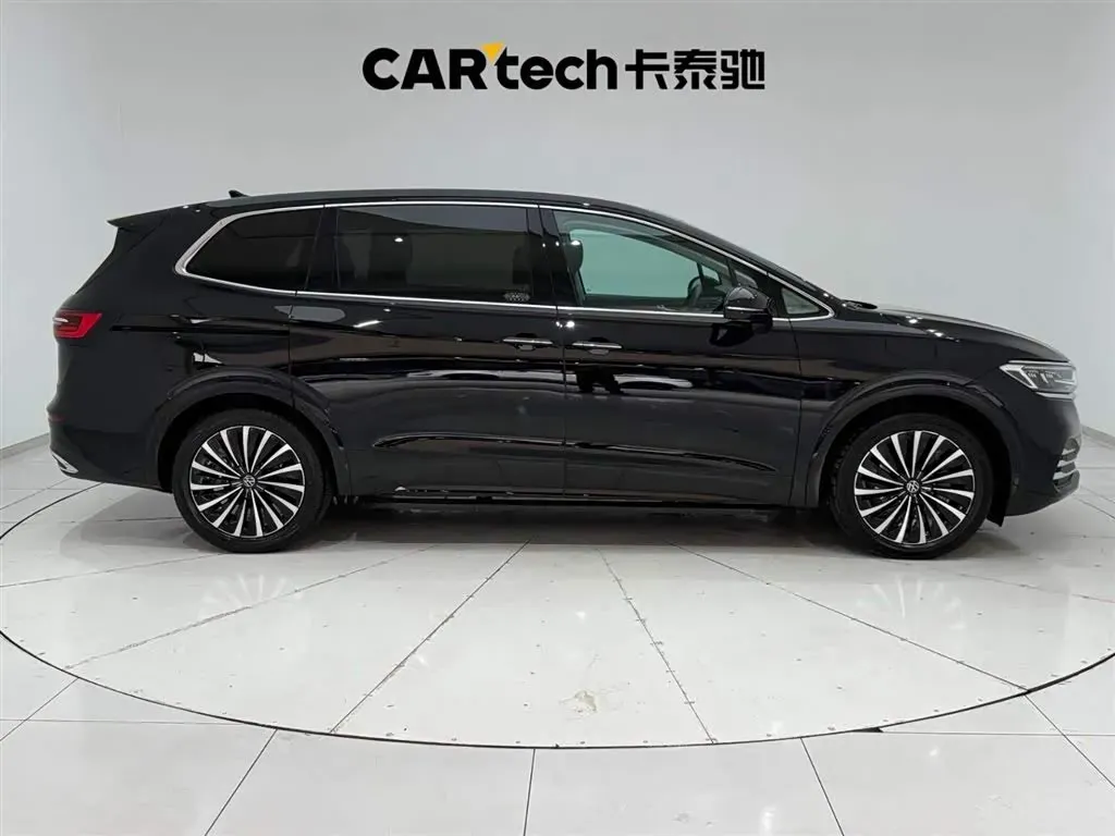 2024 Volkswagen Viloran 2.0T 220HP L4 7DCT,autocango,china used car exporter,china ev exporter,chinese used car exporter,chinese used ev exporter