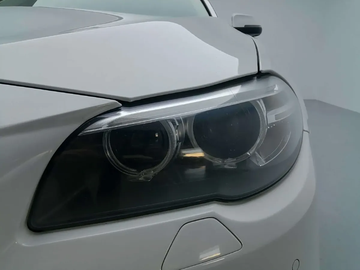 2014 BMW 5 Series 2.0T 218HP L4 8AT,autocango,china used car exporter,china ev exporter,chinese used car exporter,chinese used ev exporter