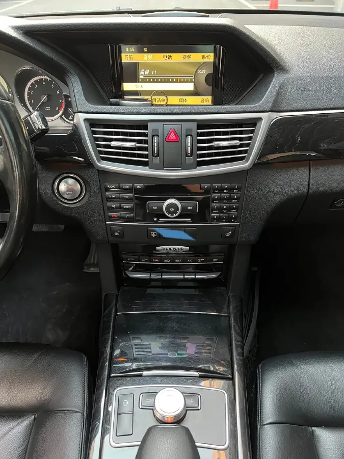 2010 Mercedes-Benz E Class 3.0L 245HP V6 7AT,autocango,china used car exporter,china ev exporter,chinese used car exporter,chinese used ev exporter