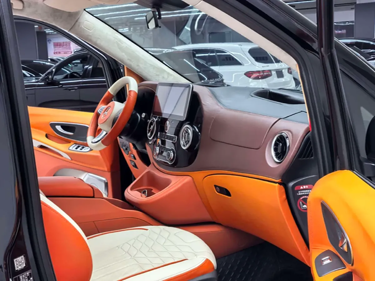 2023 Mercedes-Benz Vito 2.0T 211HP L4 9AT,autocango,china used car exporter,china ev exporter,chinese used car exporter,chinese used ev exporter