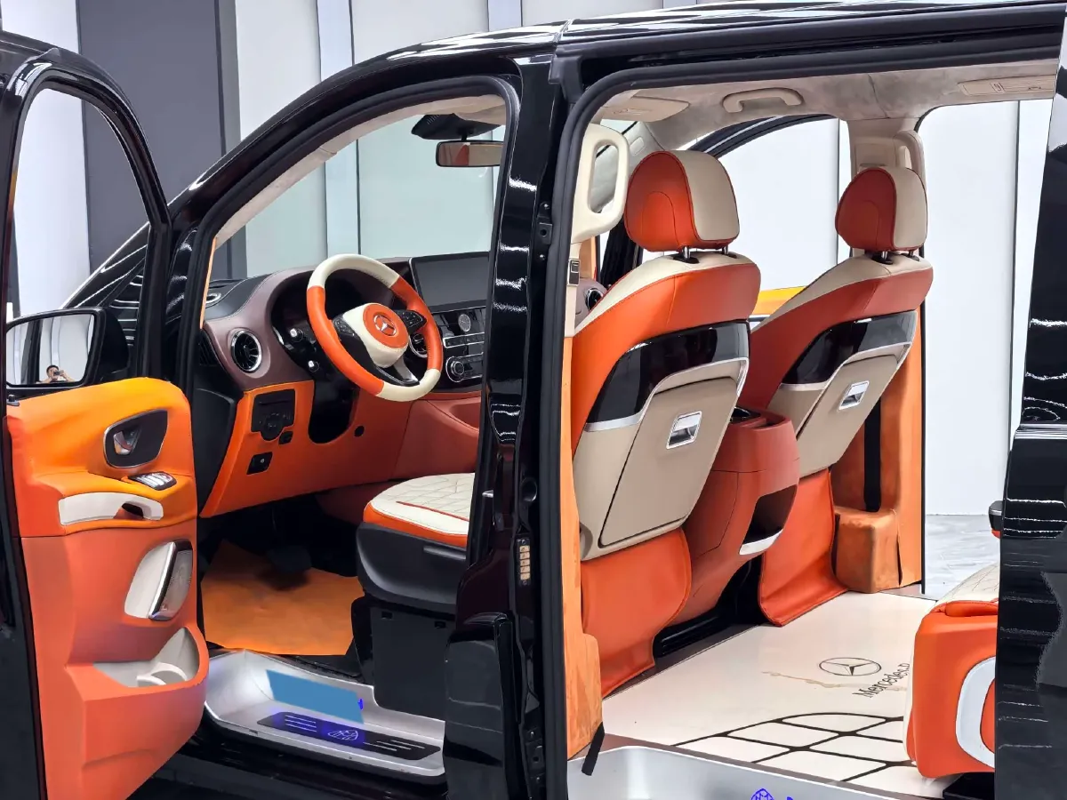 2023 Mercedes-Benz Vito 2.0T 211HP L4 9AT,autocango,china used car exporter,china ev exporter,chinese used car exporter,chinese used ev exporter