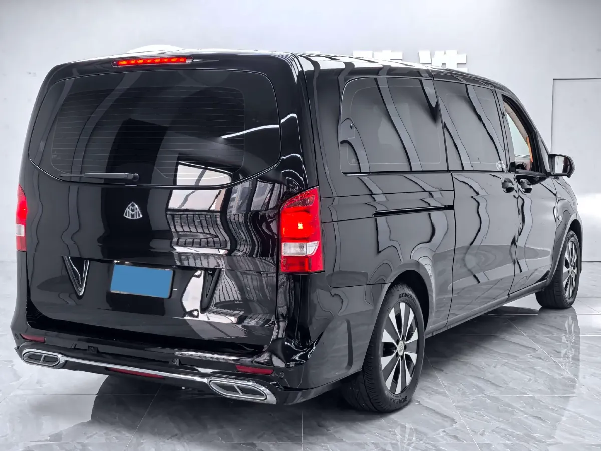 2023 Mercedes-Benz Vito 2.0T 211HP L4 9AT,autocango,china used car exporter,china ev exporter,chinese used car exporter,chinese used ev exporter