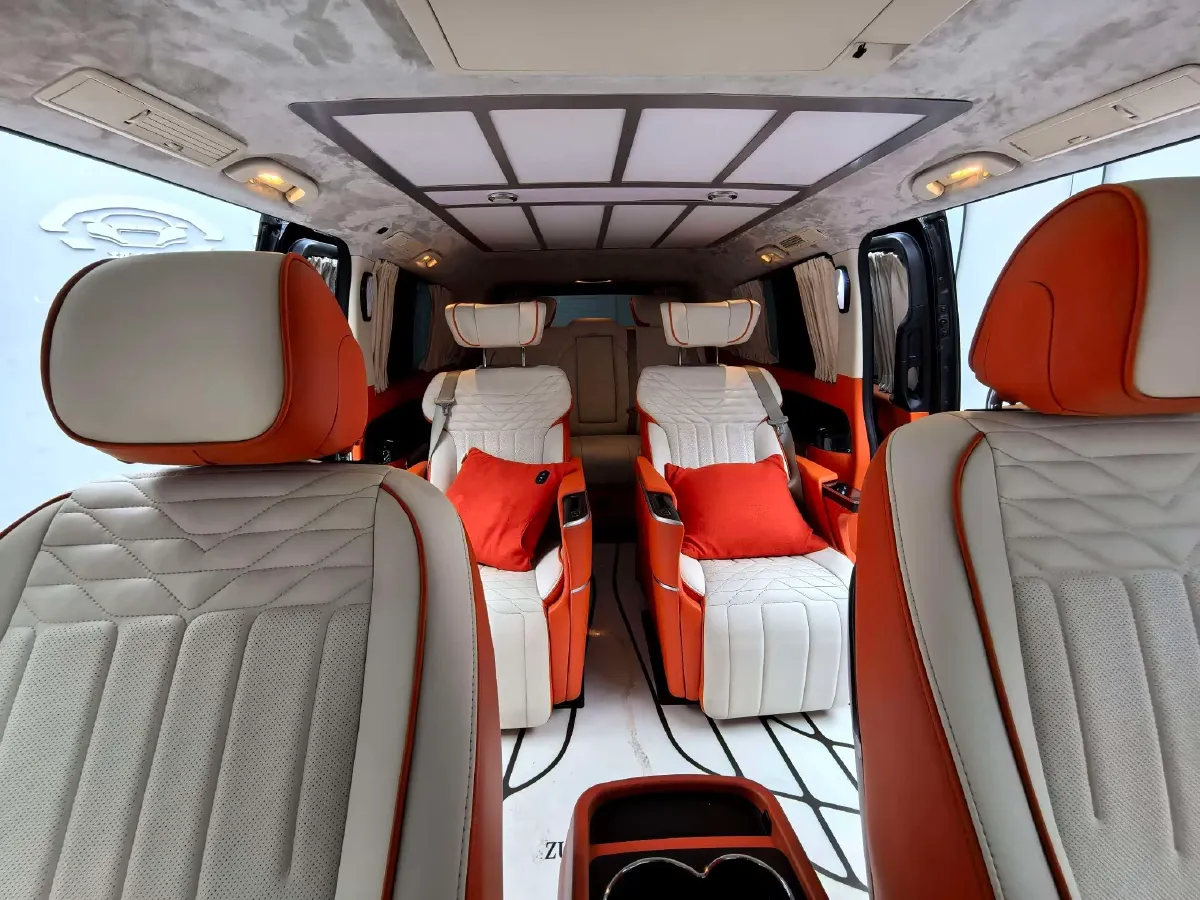 2023 Mercedes-Benz Vito 2.0T 211HP L4 9AT,autocango,china used car exporter,china ev exporter,chinese used car exporter,chinese used ev exporter