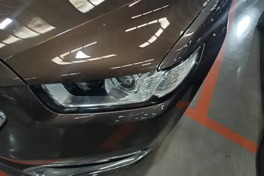 2017 Ford Taurus 2.0T 245HP L4 6AT,autocango,china used car exporter,china ev exporter,chinese used car exporter,chinese used ev exporter