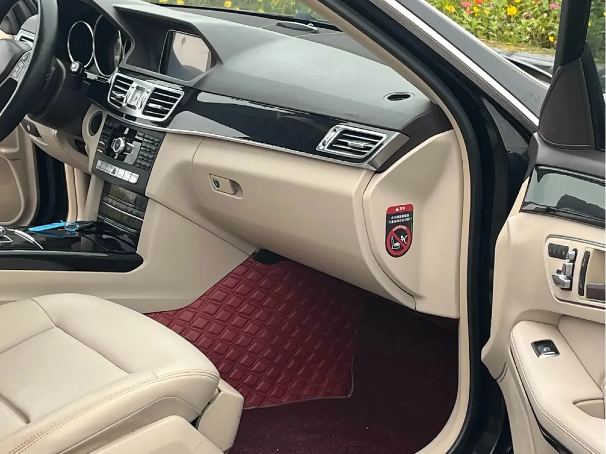 2014 Mercedes-Benz E Class 1.8T 204HP L4 7AT,autocango,china used car exporter,china ev exporter,chinese used car exporter,chinese used ev exporter