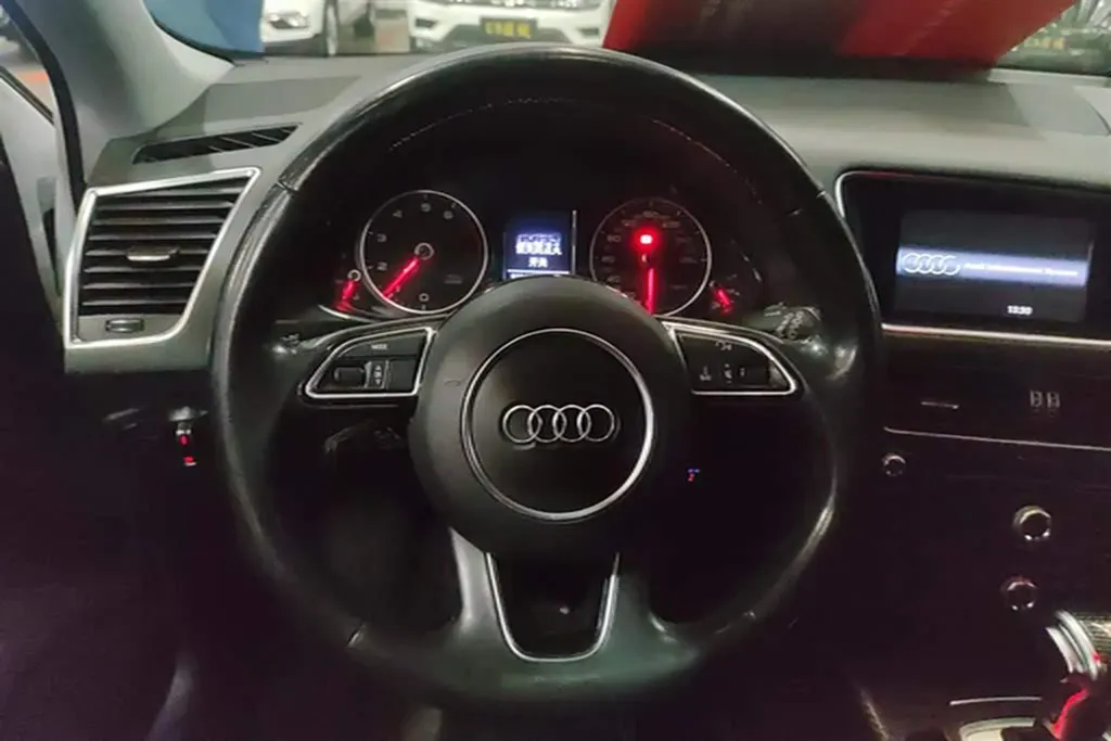 2016 Audi Q5 2.0T 224HP L4 8AT,autocango,china used car exporter,china ev exporter,chinese used car exporter,chinese used ev exporter