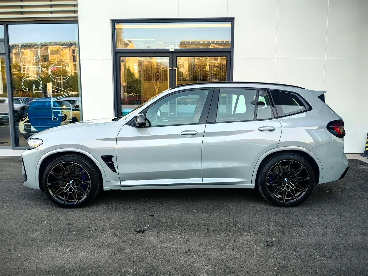 2022 BMW X3 M 3.0T 510HP L6 8AT,autocango,china used car exporter,china ev exporter,chinese used car exporter,chinese used ev exporter