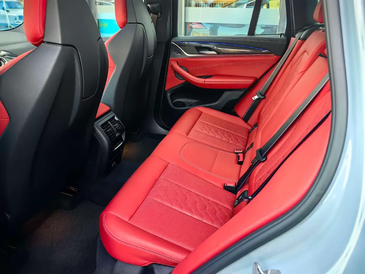 2022 BMW X3 M 3.0T 510HP L6 8AT,autocango,china used car exporter,china ev exporter,chinese used car exporter,chinese used ev exporter