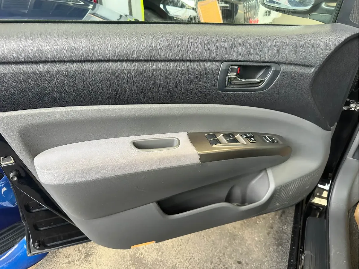 2005 Toyota Prius 1.5L 77HP L4 E-CVT Hybrid,autocango,china used car exporter,china ev exporter,chinese used car exporter,chinese used ev exporter