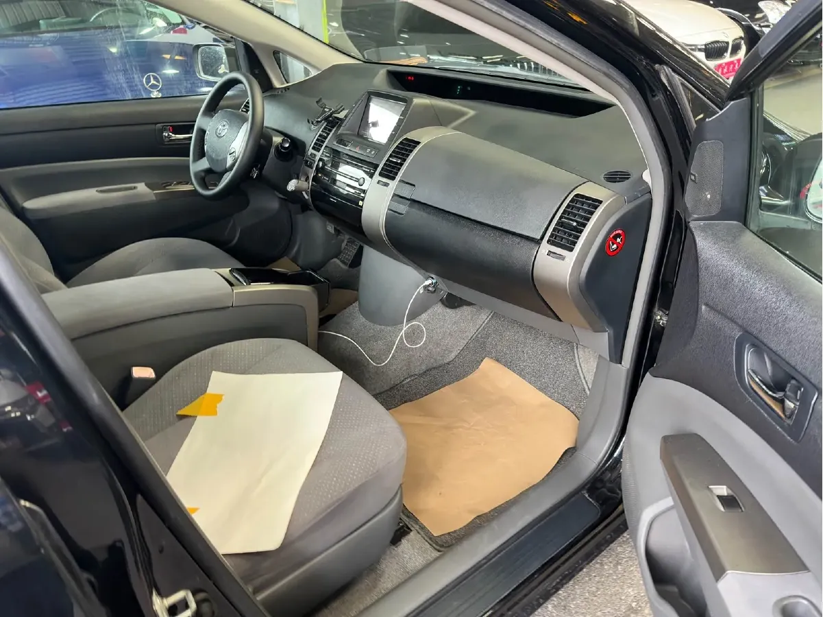 2005 Toyota Prius 1.5L 77HP L4 E-CVT Hybrid,autocango,china used car exporter,china ev exporter,chinese used car exporter,chinese used ev exporter