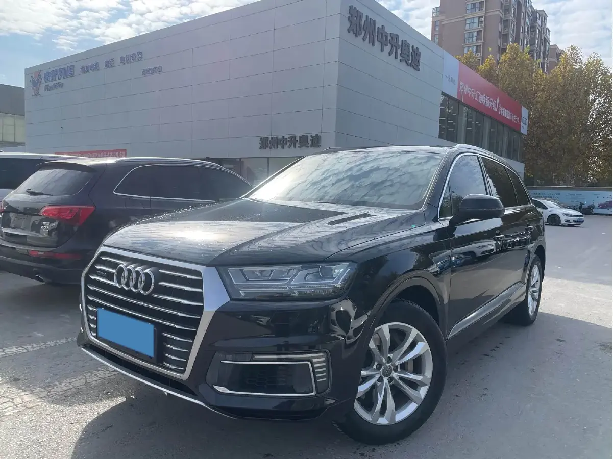 2019 Audi Q7 2.0T 252HP L4 8AT PHEV 17.3KWH