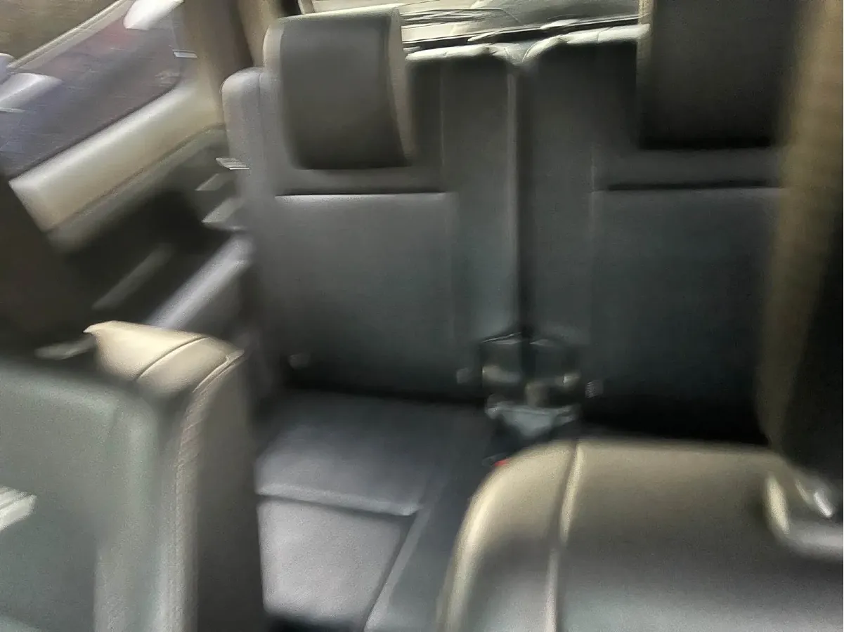 2012 Suzuki Jimny 1.3L 85HP L4 5MT,autocango,china used car exporter,china ev exporter,chinese used car exporter,chinese used ev exporter