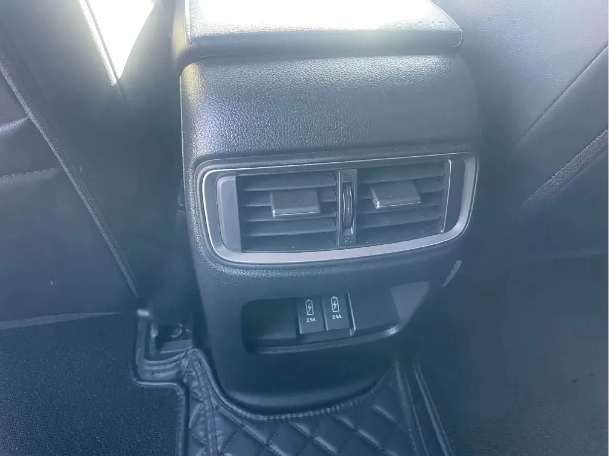 2021 Honda CR-V 1.5T 193HP L4 CVT,autocango,china used car exporter,china ev exporter,chinese used car exporter,chinese used ev exporter