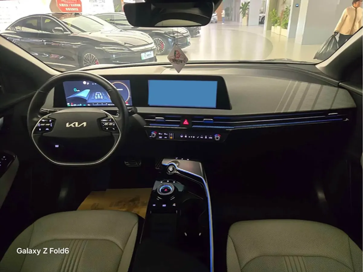 2023 Kia EV6 BEV 76.4KWH,autocango,china used car exporter,china ev exporter,chinese used car exporter,chinese used ev exporter