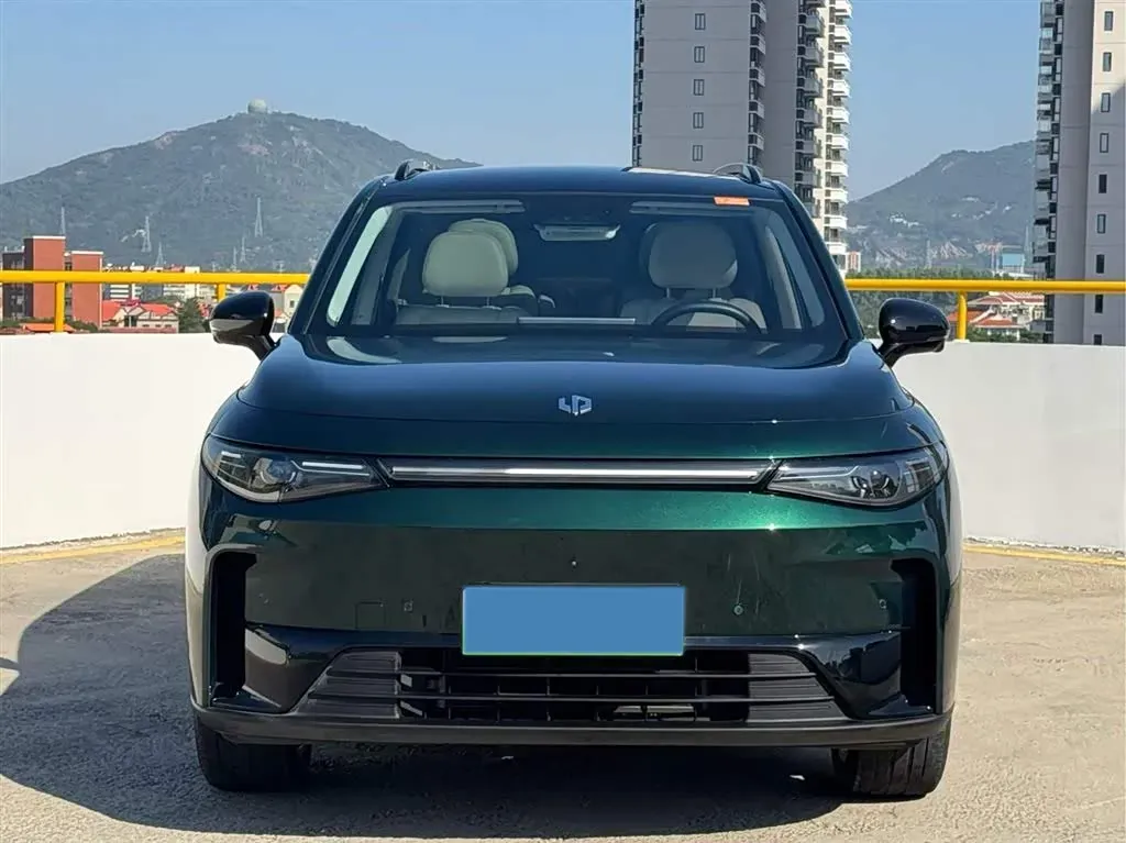 2024 Leapmotor C16 BEV 67.7KWH,autocango,china used car exporter,china ev exporter,chinese used car exporter,chinese used ev exporter
